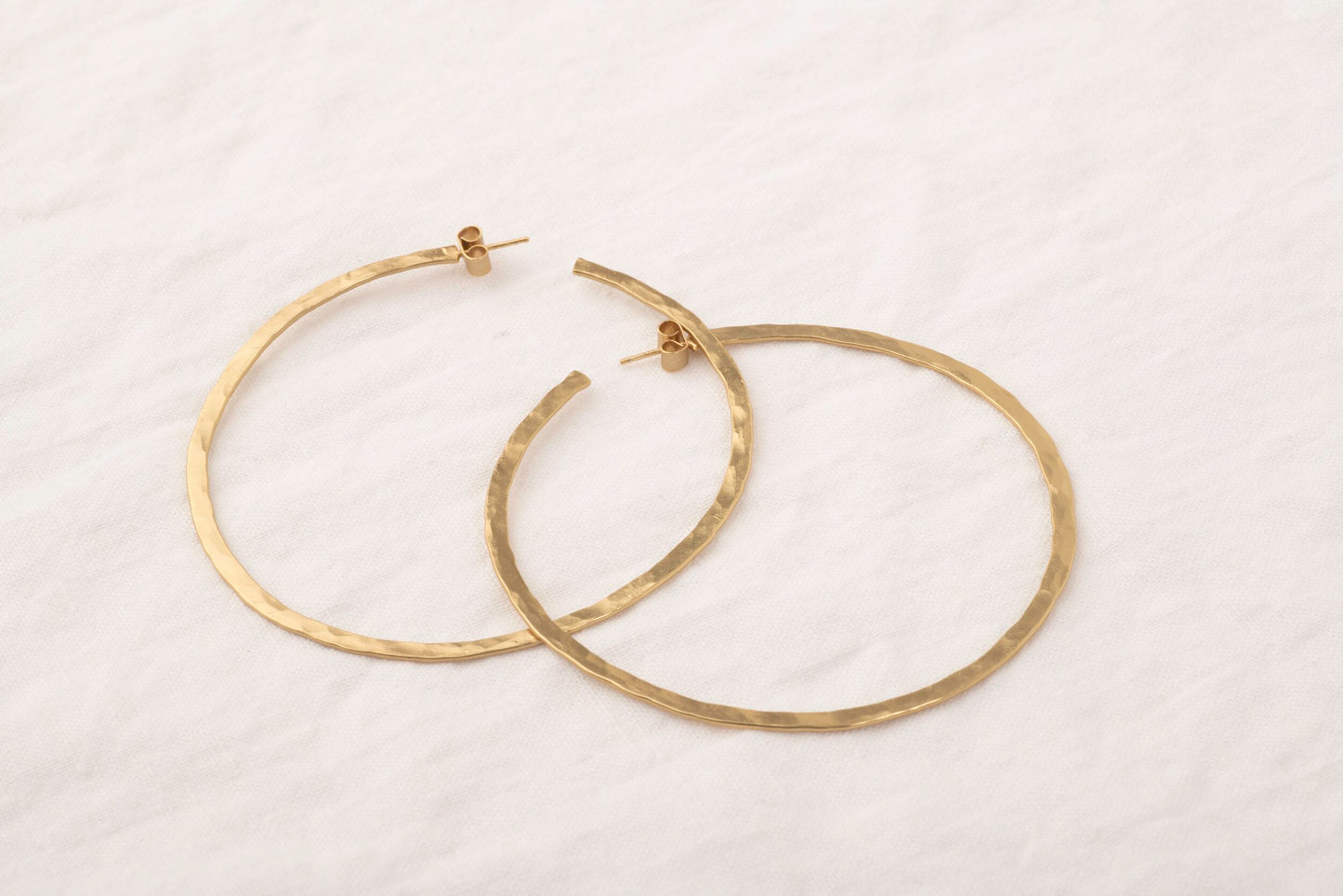 Luna Hoops