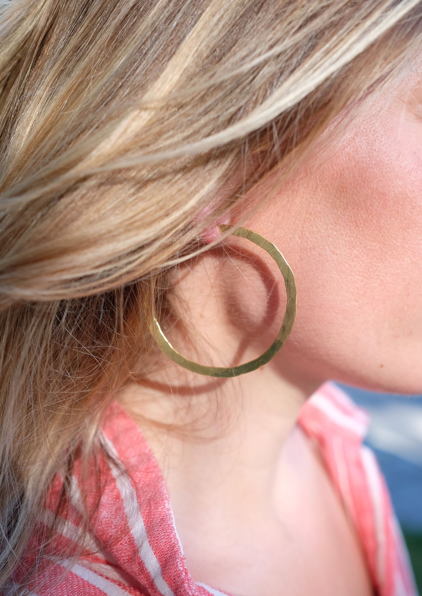 Luna Hoops